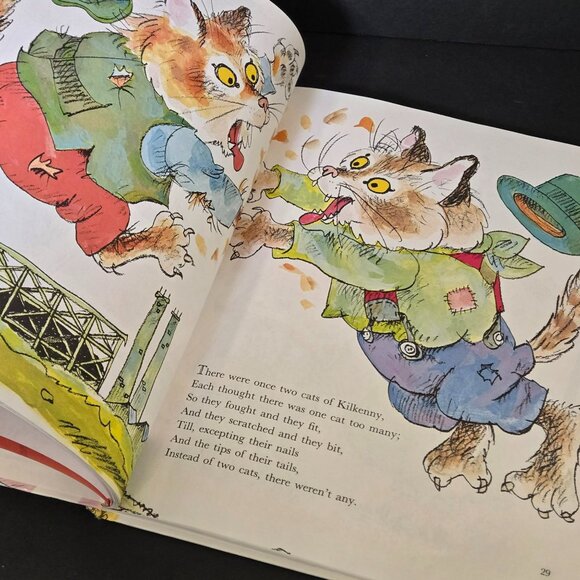 Vintage 1990s Richard Scarrys Best Mother Goose Ever Golden Book Hard Cover - Picture 8 of 10